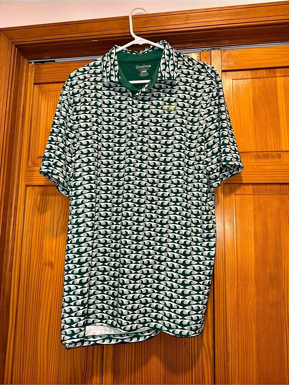 Good Good Golf Men’s Green/White Geometric Golf Ball Wave Print Performance Polo
